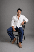 WHITE OXFORD 2